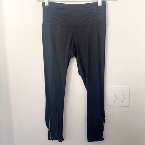 Lululemon Black Leggings 6  - Picture 1 of 8